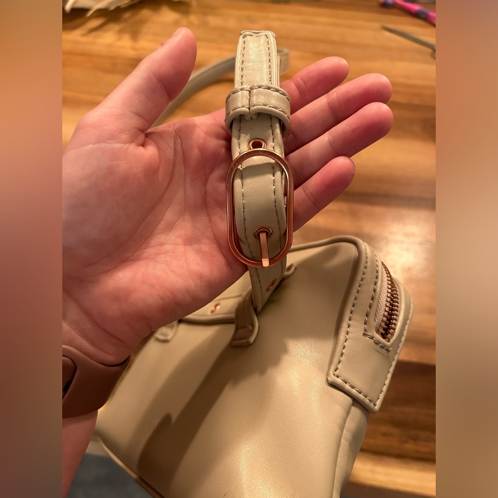 Matt & Nat Vegan Leather Belt Bag - Picture 3 of 8